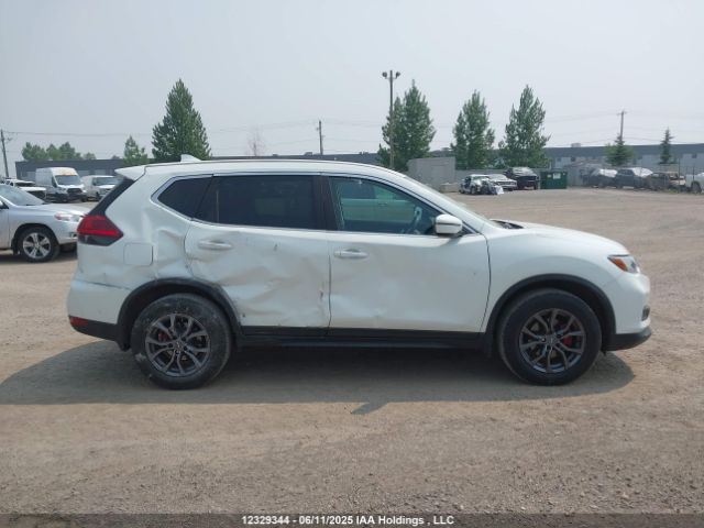 5N1AT2MV3HC855732 Nissan Rogue