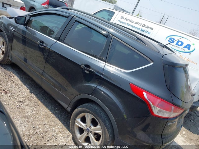 1FMCU0G99FUB83787 Ford Escape