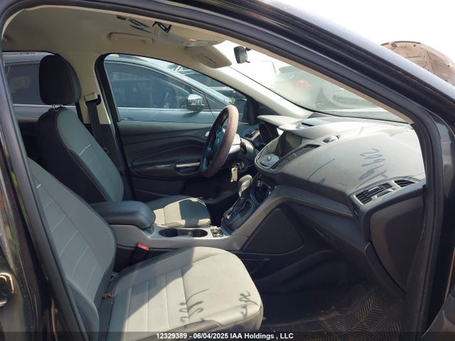 1FMCU0G99FUB83787 Ford Escape