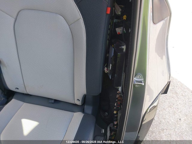 SALE27EU3R2320573 Land Rover aj120