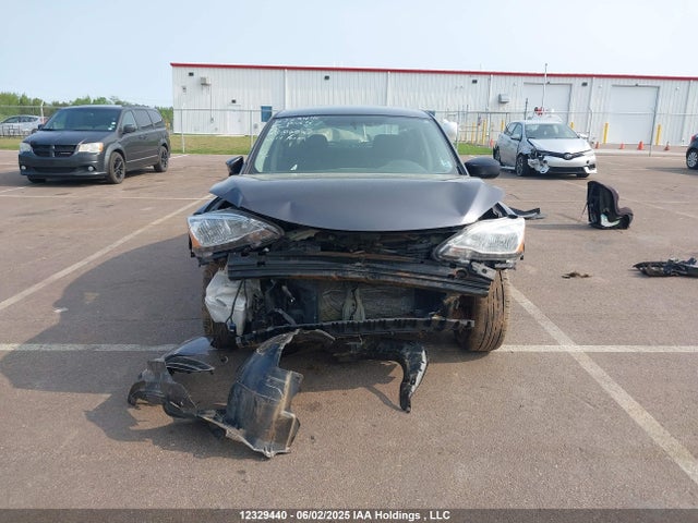 3N1AB7AP4EL660672 Nissan 2014