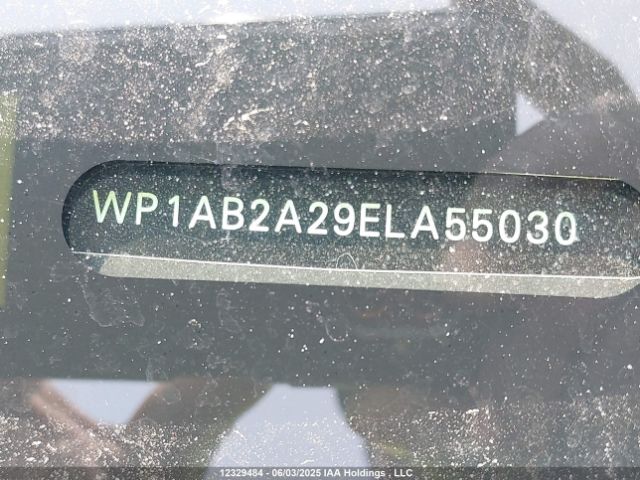 WP1AB2A29ELA55030 Porsche Cayenne