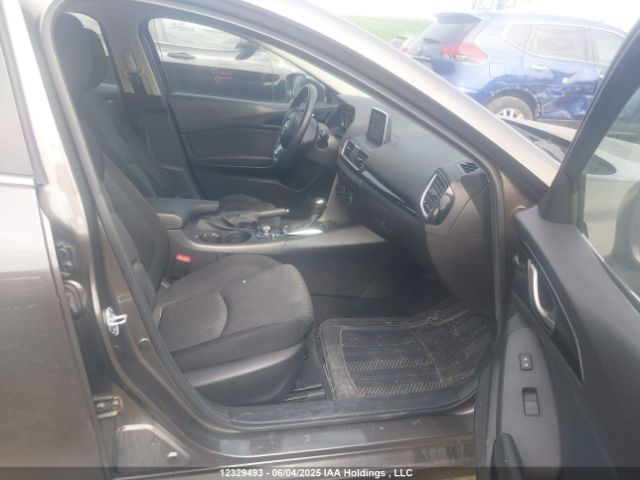 3MZBM1V78FM233250 Mazda pe