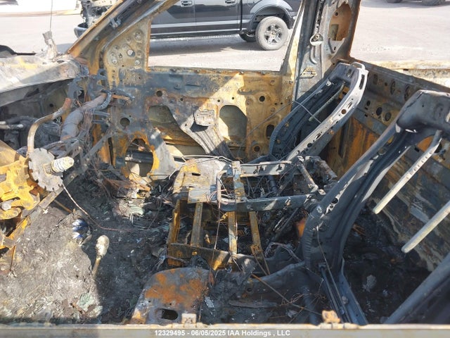 1GTN2LEH0JZ185678 GMC lv3 - sidi: spark ignited direct injection, vvt: variable valve timing, e85 max, alum, gen 5