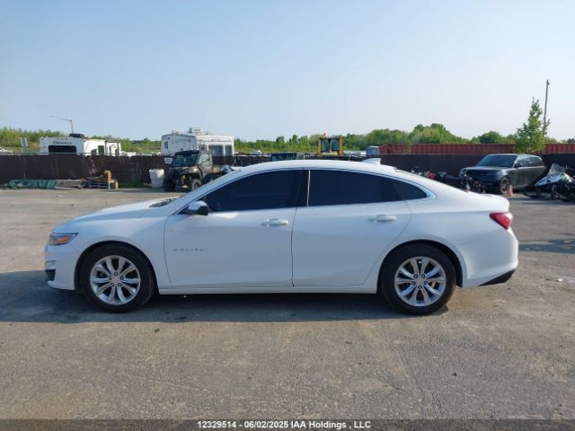 1G1ZD5STXKF203678 Chevrolet MALIBU LT