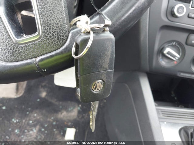 3VWD07AJ9EM399963 Volkswagen Jetta