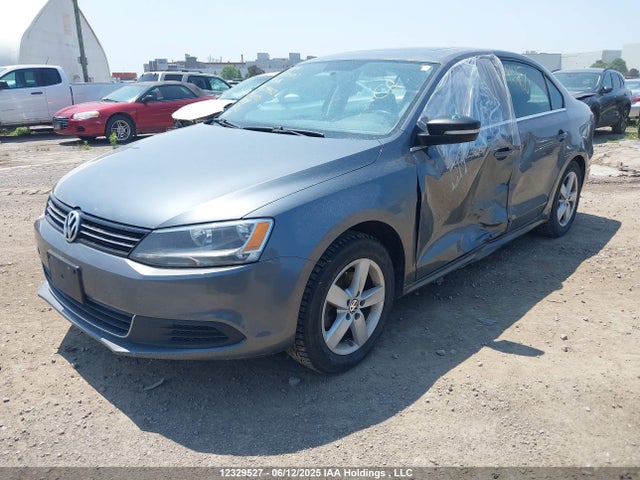 3VWD07AJ9EM399963 Volkswagen Jetta