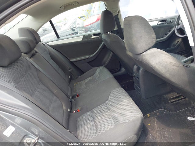 3VWD07AJ9EM399963 Volkswagen Jetta