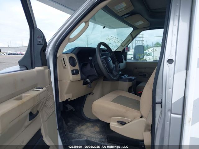 1FDWE3FN5MDC38145 Ford E-350 Cutaway