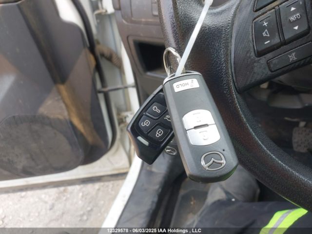 JM3KE2BE5G0615871 Mazda pe