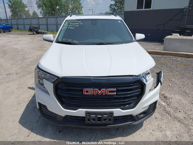 3GKALMEVXNL190198 GMC lyx