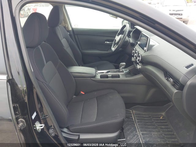 3N1AB8CV0NY208206 Nissan Sentra