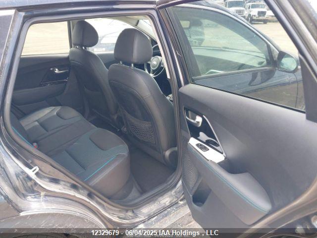 KNDCE3LG1L5035081 KIA 2020