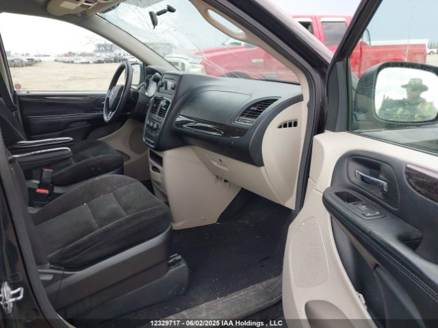 2C4RDGBG6FR744330 Dodge Grand Caravan Se/sxt