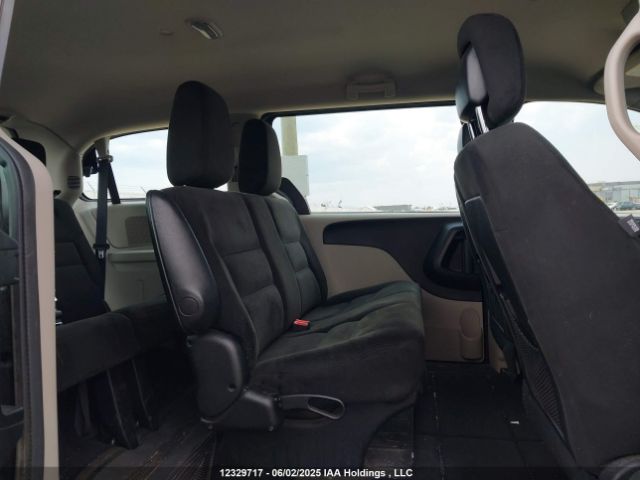 2C4RDGBG6FR744330 Dodge Grand Caravan Se/sxt