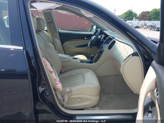 JN1BJ0RR8HM403318 Infiniti QX50