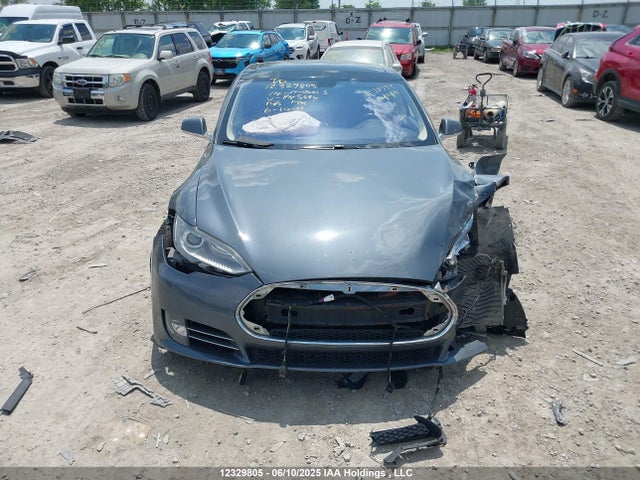 5YJSA1H17EFP45684 Tesla 2014