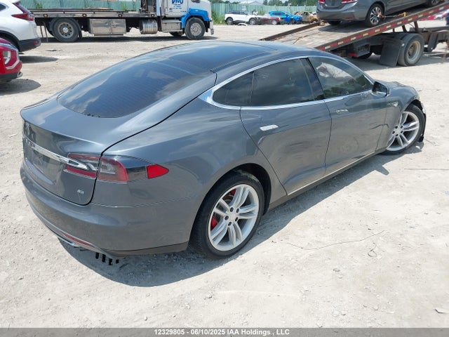 5YJSA1H17EFP45684 Tesla 2014