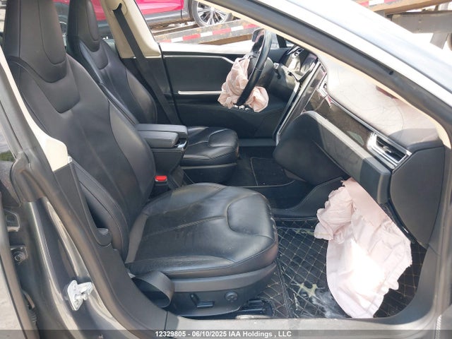 5YJSA1H17EFP45684 Tesla 2014