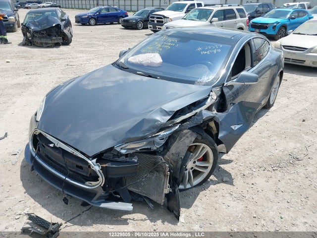 5YJSA1H17EFP45684 Tesla 2014