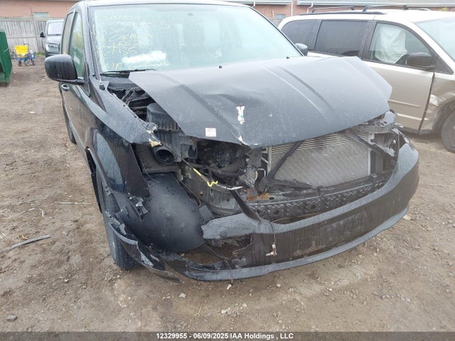 2C4RDGBGXER456261 Dodge Grand Caravan