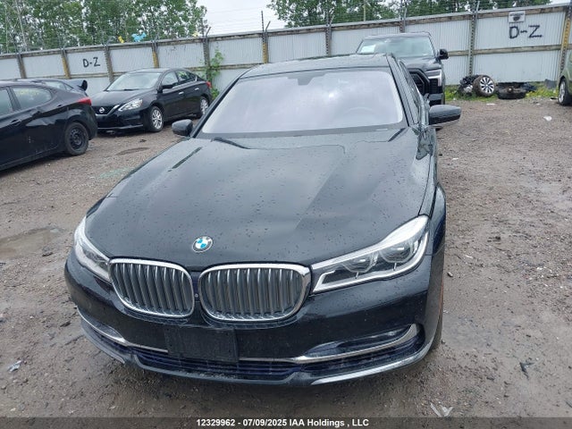 BMW 750i 2016 WBA7F2C57GG417520 Image 12
