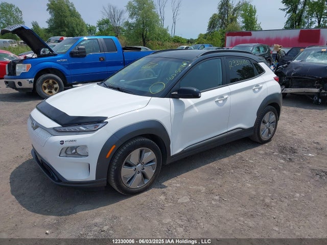 KM8K23AG0MU131374 Hyundai Kona Electric Preferred With Two-tone Roof