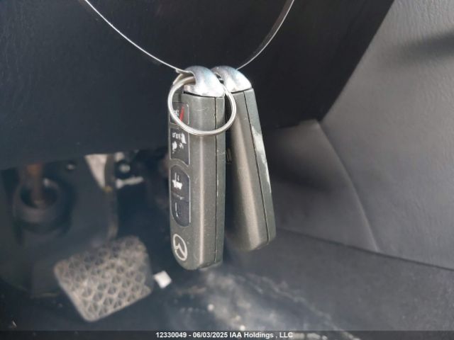 JM3TB3DA3F0463732 Mazda cav federal/canada