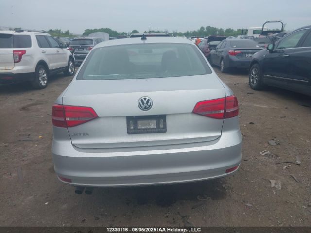3VW2K7AJ2FM291901 Volkswagen Jetta