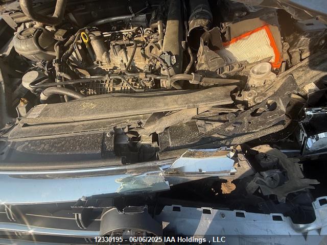 3VWE57BU4KM246224 Volkswagen 1.8 tsi