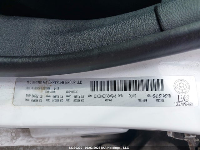 1C3CCCAB3FN507240 Chrysler 2015