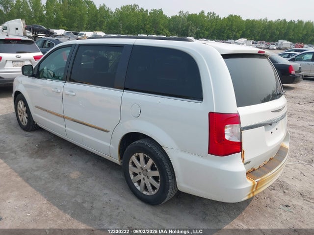 Chrysler 2014 2014 2C4RC1BG3ER114859 Image 3