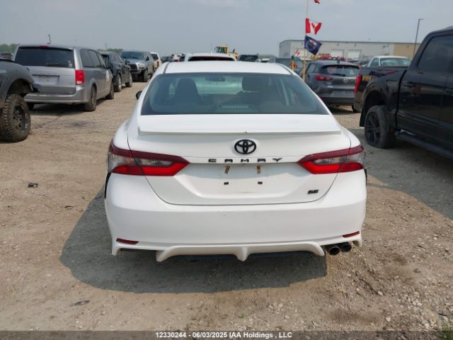 4T1G11AK1NU054694 Toyota Camry