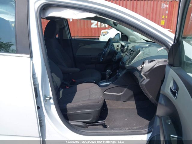 1G1JC6SH5F4178207 Chevrolet luw