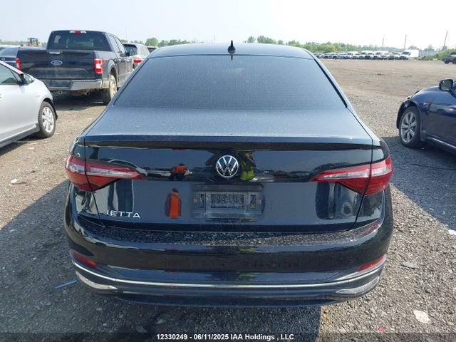 3VWGM7BU4NM031961 Volkswagen 1.5 tsi