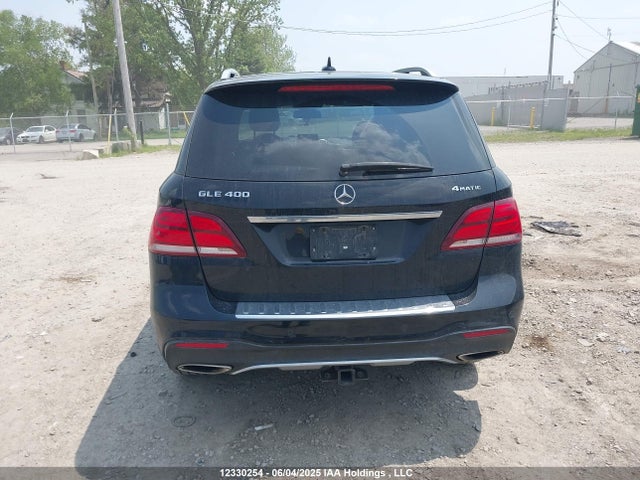 4JGDA5GB0JB097723 Mercedes-Benz m276
