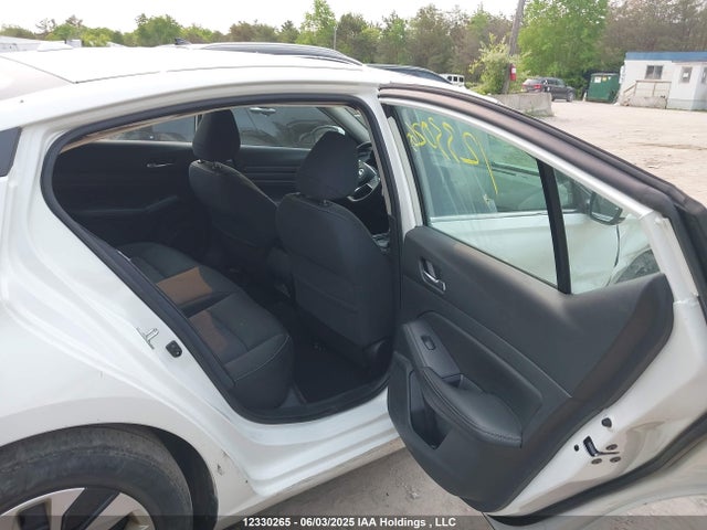 Nissan 2019 2019 1N4BL4BW2KN319128 Image 8