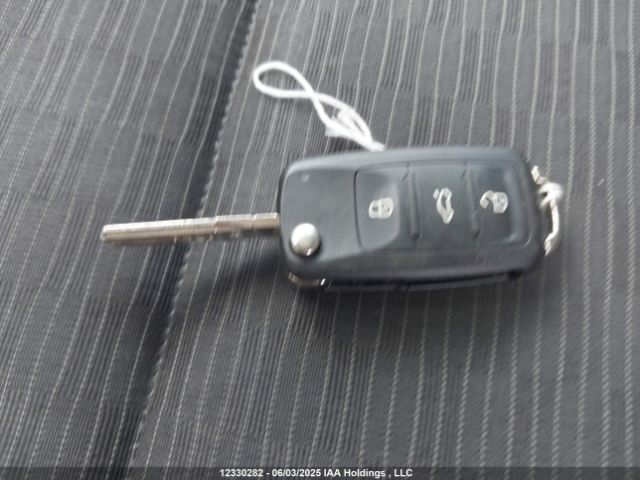 WVGJV7AX0FW572200 Volkswagen Tiguan