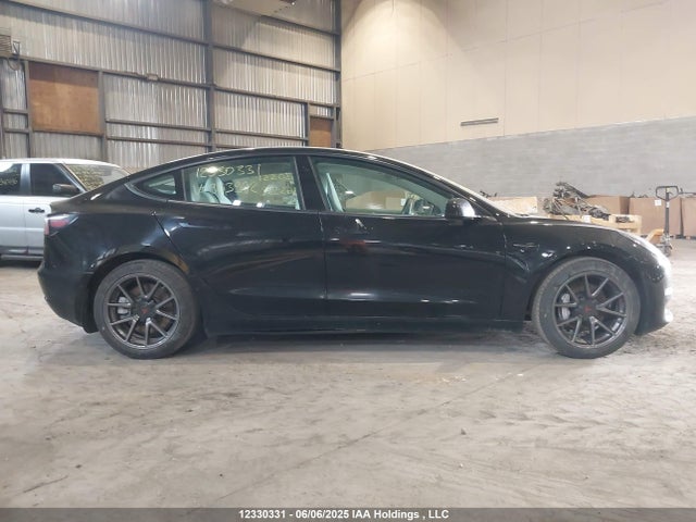 5YJ3E1EA7MF963992 Tesla Model 3 Standard Range/standard Range Plus