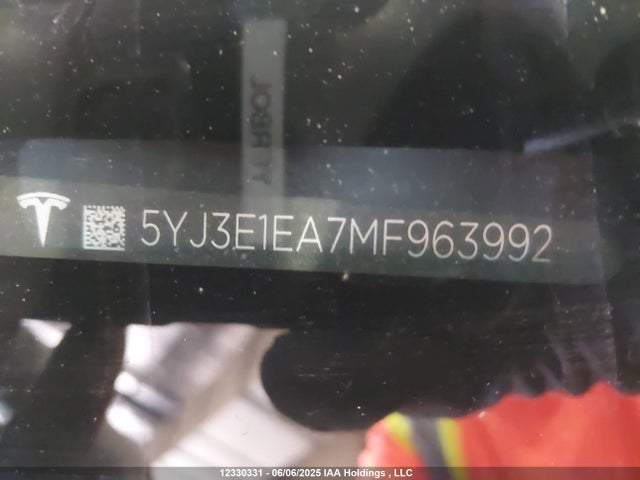 5YJ3E1EA7MF963992 Tesla Model 3 Standard Range/standard Range Plus
