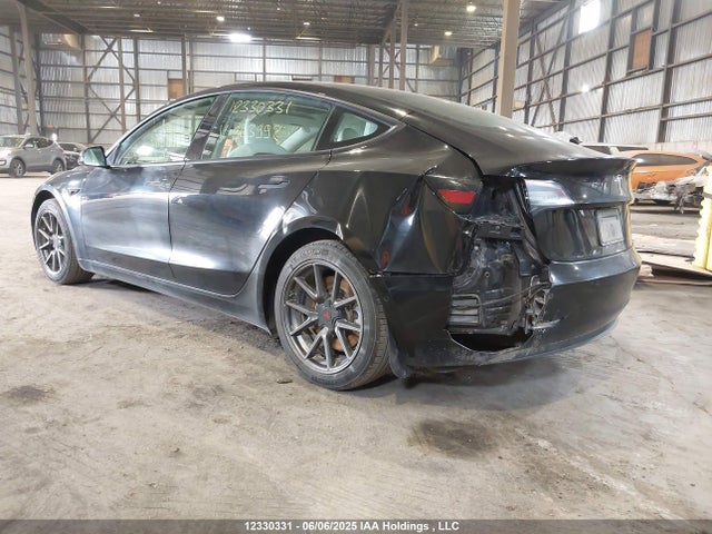 5YJ3E1EA7MF963992 Tesla Model 3 Standard Range/standard Range Plus