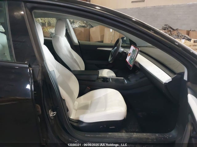 5YJ3E1EA7MF963992 Tesla Model 3 Standard Range/standard Range Plus