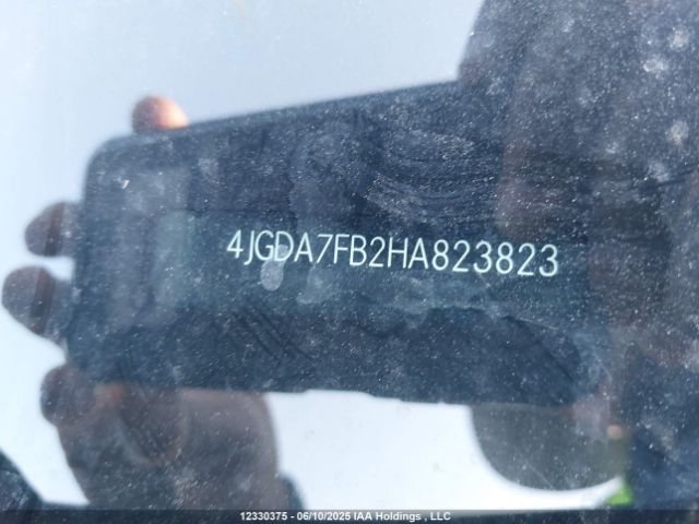4JGDA7FB2HA823823 Mercedes-Benz m157