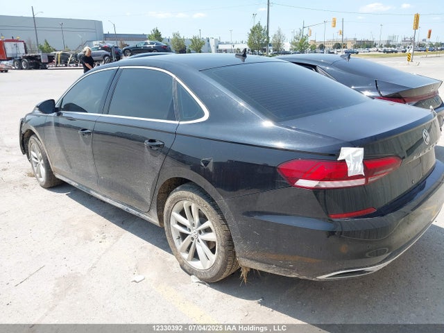 Volkswagen Passat 2021 1VWBA7A32MC005984 Image 15