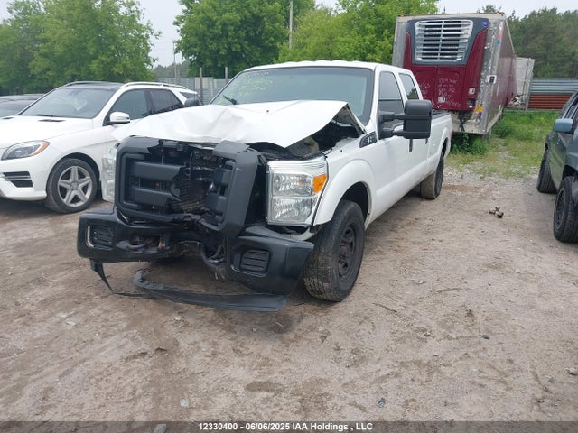Ford 2015 2015 1FT8W3A68FED12391 Image 2