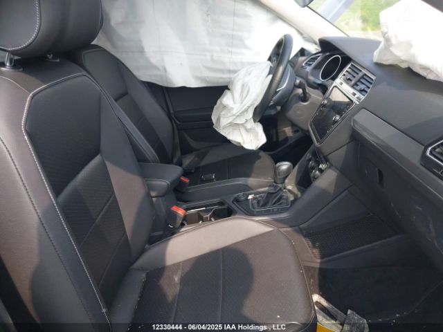 3VV2B7AXXMM038704 Volkswagen Tiguan