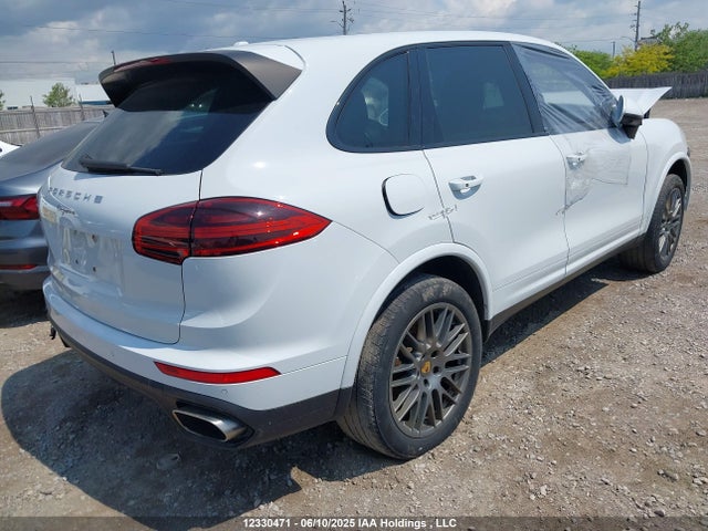 Porsche Cayenne 2018 WP1AA2A29JKA05425 Image 4