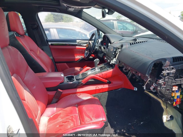 Porsche Cayenne 2018 WP1AA2A29JKA05425 Image 5