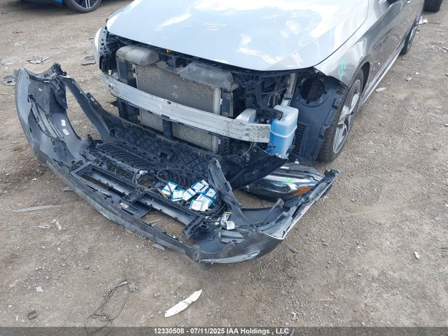 WDD3G4FBXKW028869 Mercedes-Benz m260