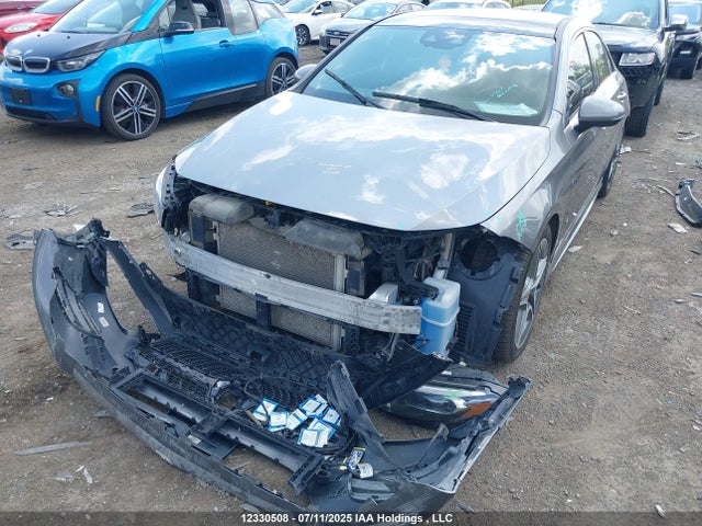 WDD3G4FBXKW028869 Mercedes-Benz m260